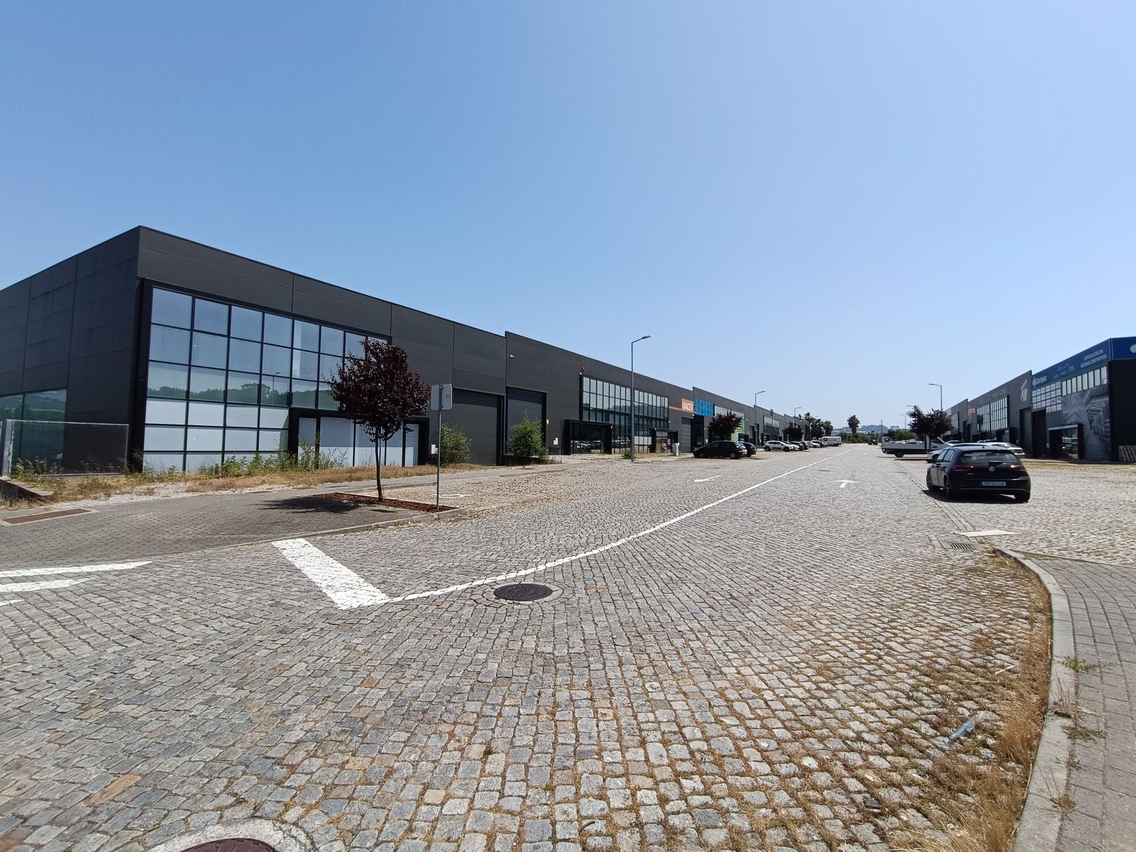 Pavilhão para arrendamento