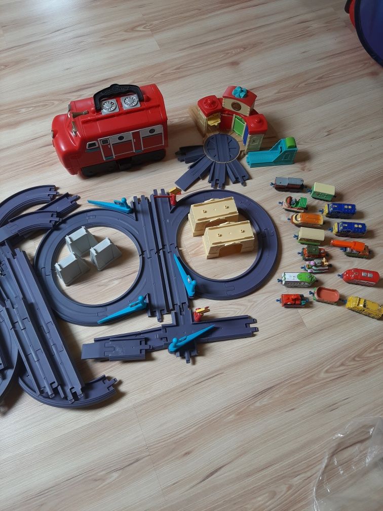 Stacyjkowo tory walizka ciuchcia chuggington