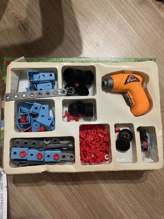 Продам детский конструктор