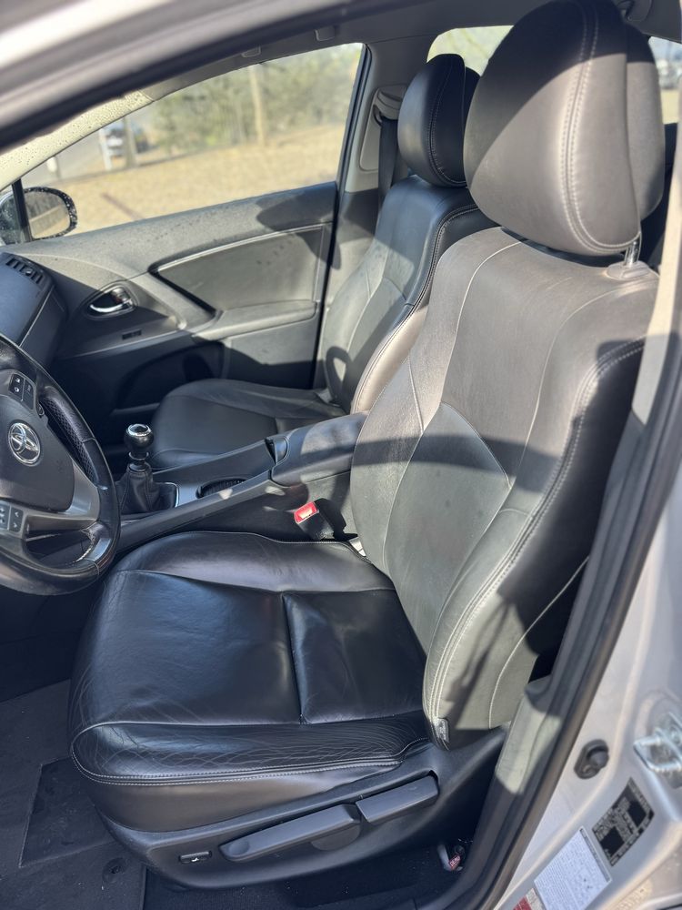 Toyota Avensis III 2.0 D-4D