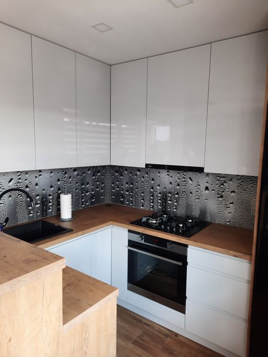 Meble na wymiar kuchnie  szafy zabudowy