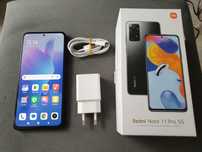 Xiaomi Redmi Note 11 Pro 5G DualSIM 6,67" 6/128GB bez blokad (czarny)