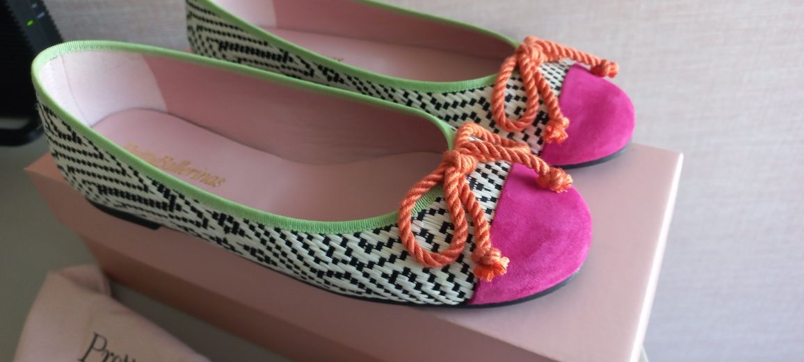 Pretty Ballerinas