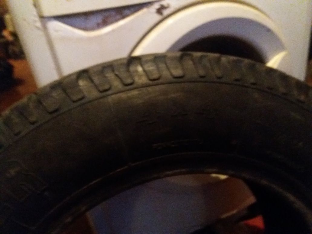 Продам шины  175/80/16 вли 5