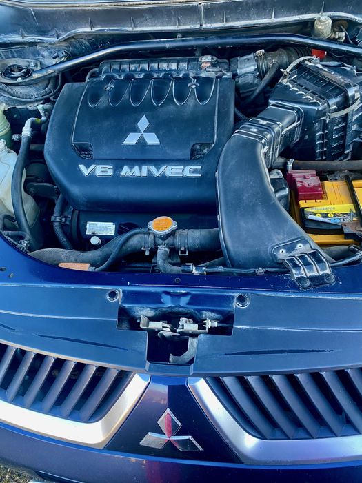 Mitsubishi Outlander 2008