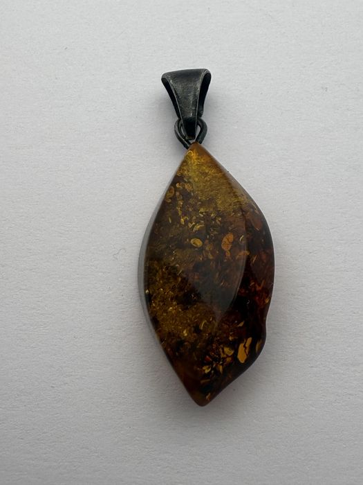 Zawieszka Vintage Bursztynu