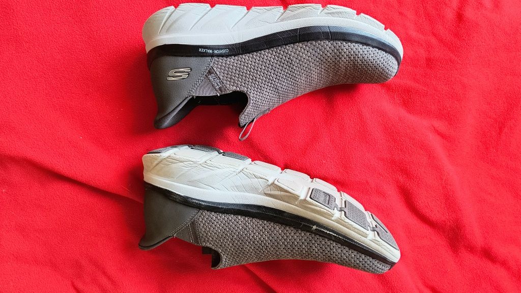 Buty Skechers Swift fit cushion walkerr