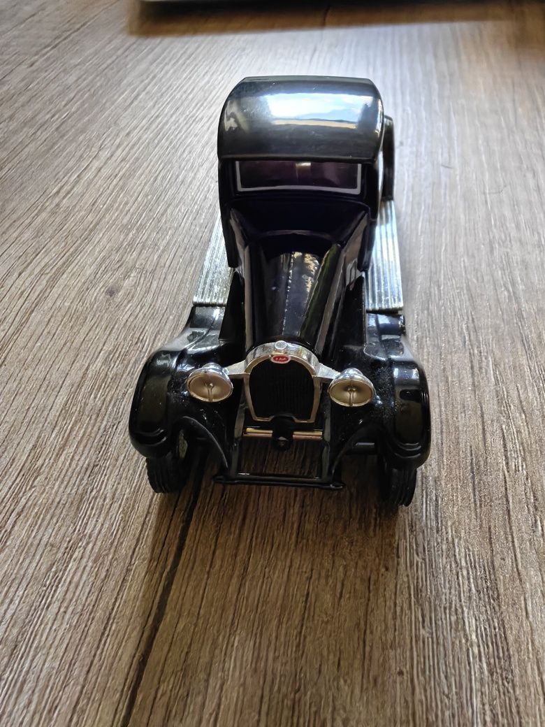 Y-24 1928 Bugatti Type 44