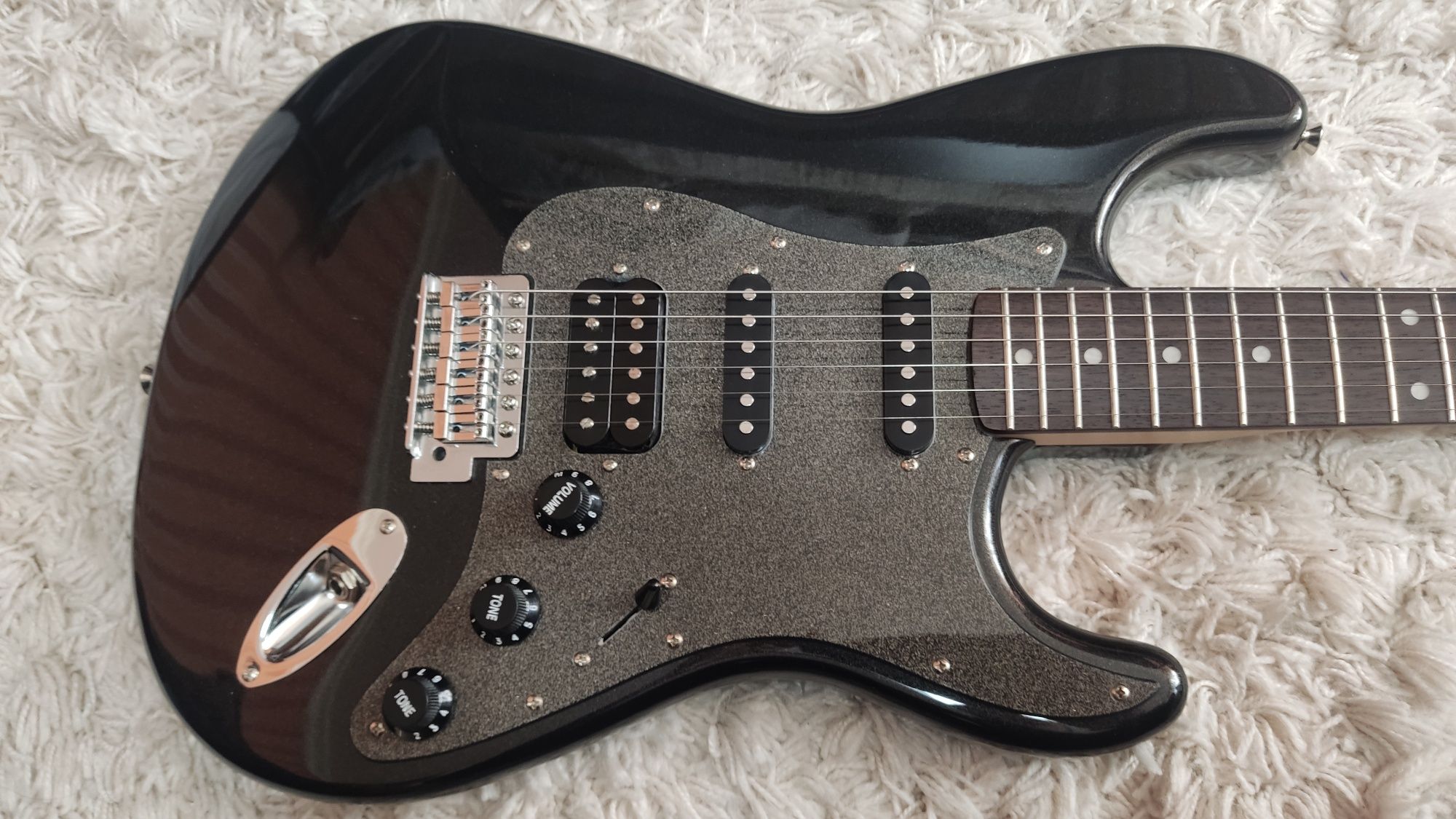 Электрогитара Squier by Fander Affinity Strat