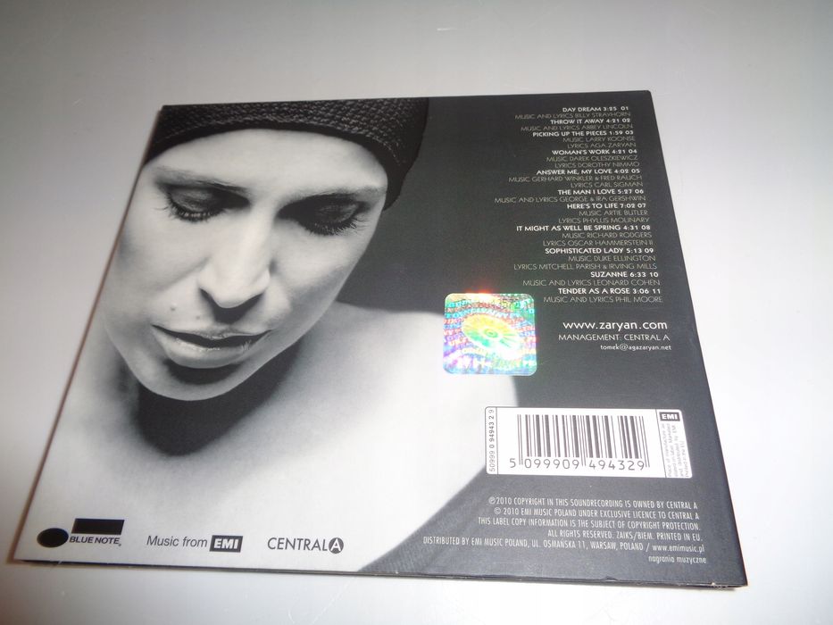 Picking Up The Pieces Aga Zaryan cd *