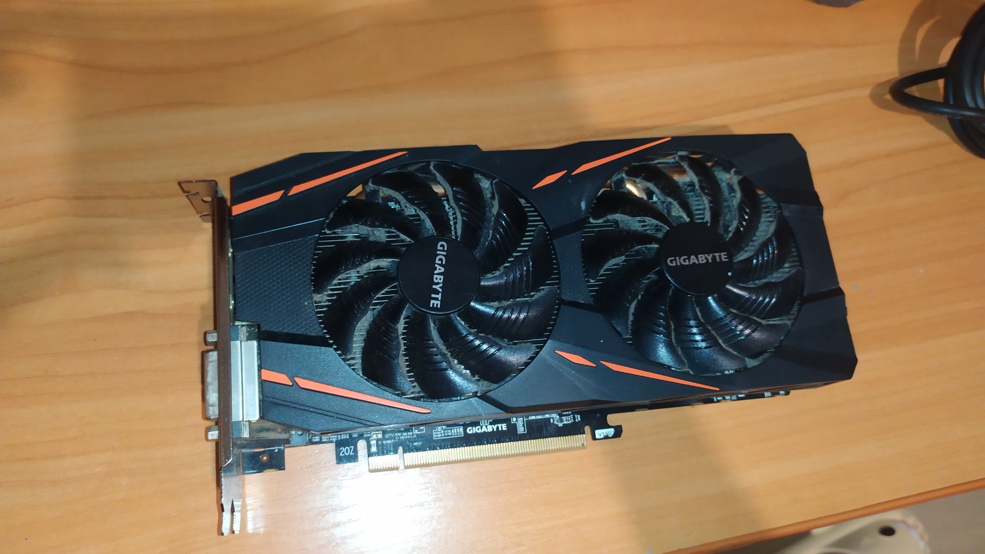 Відеокарта GIGABYTE RX 470