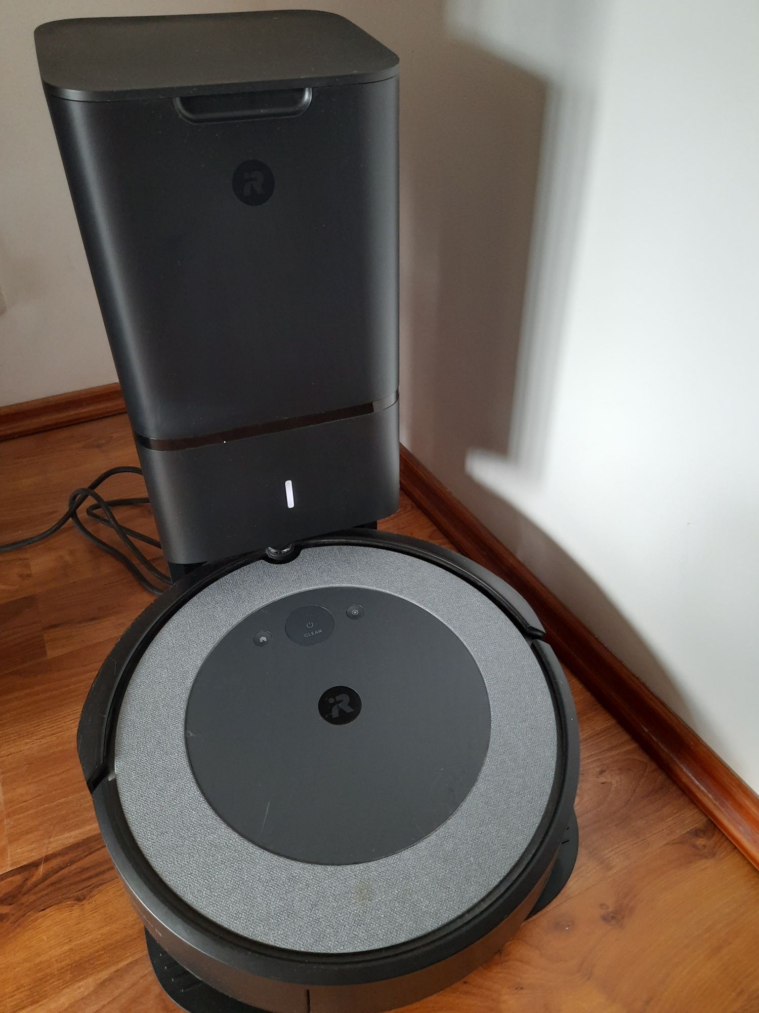 Irobot roomba i3