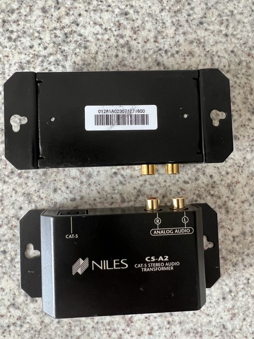 Niles C5-A2 передатчик небалансного стерео аудіо 2RCA по LAN кабелю