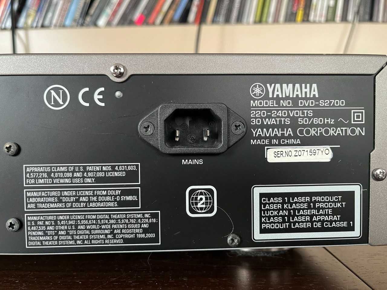 DVD SACD Yamaha S2700 (CD / DVD / SACD проигрыватель)