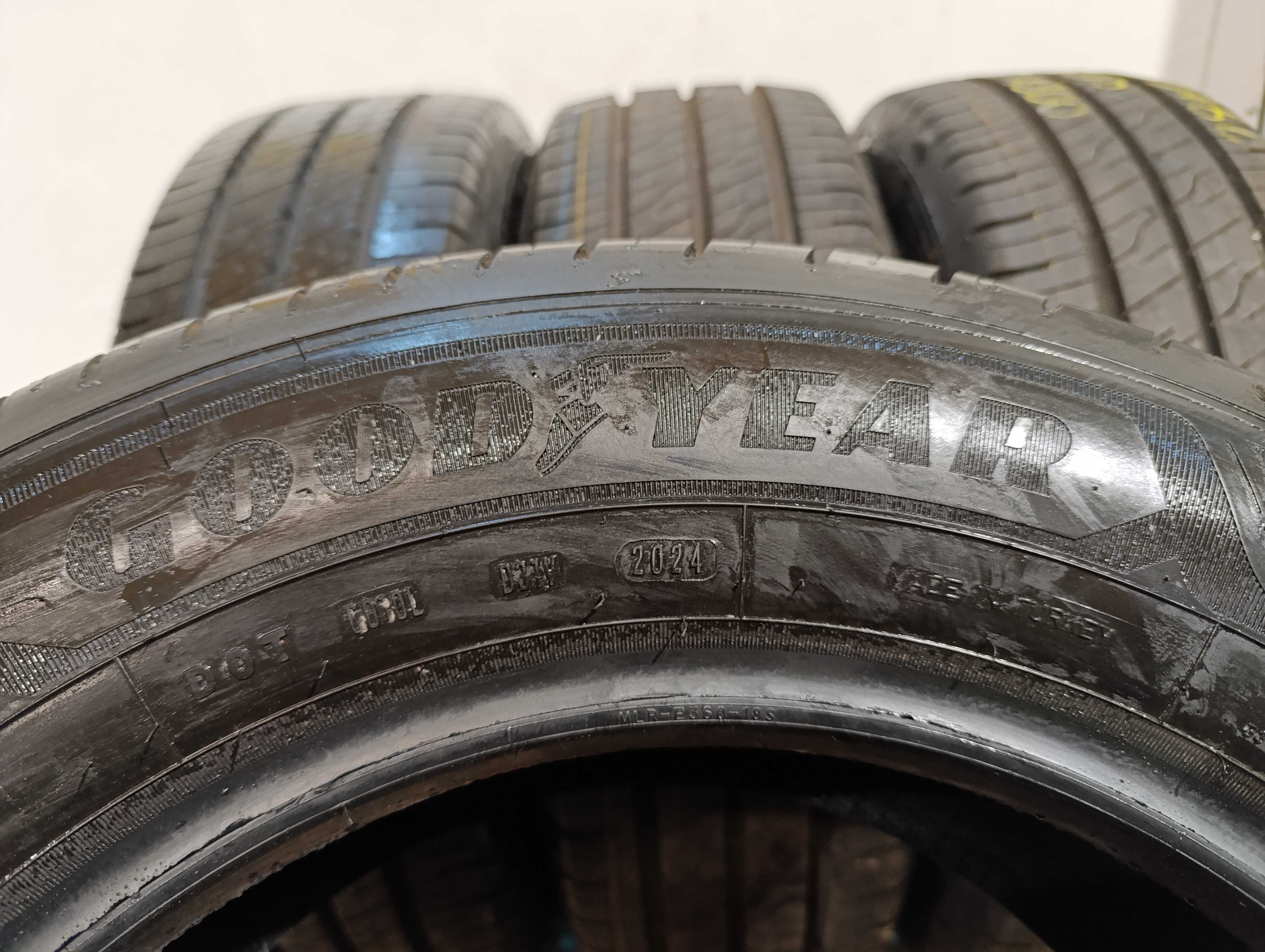 4x 215/65 R16C 109/107T Goodyear EfficientGrip Cargo2 2024r 8,2mm DEMO