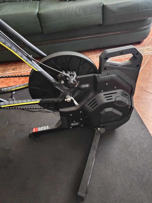 Rolo de treino interativo ELITE SUITO T