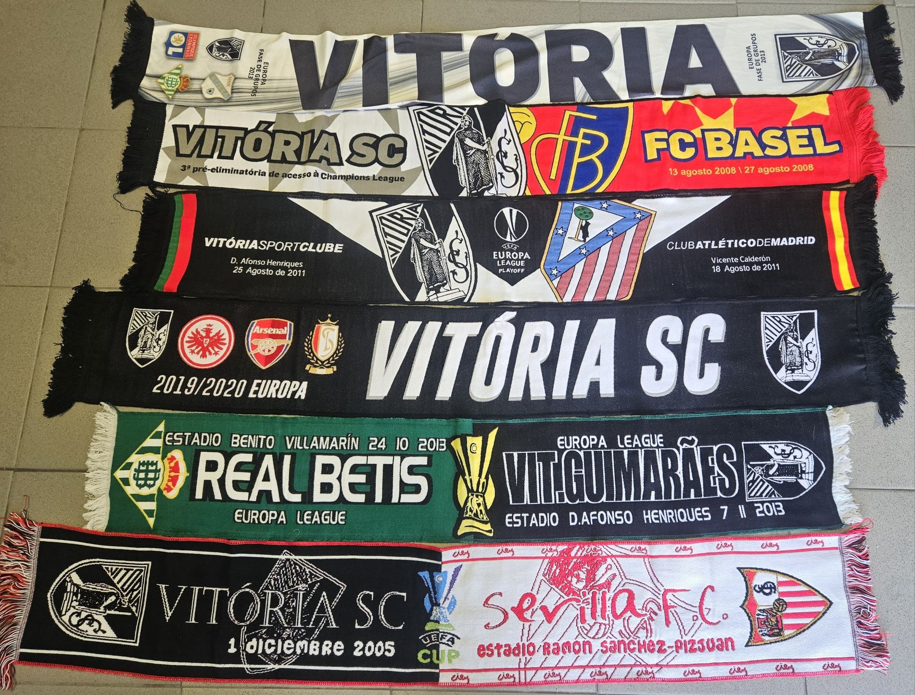 Coleção cachecóis Vitória Sport Clube