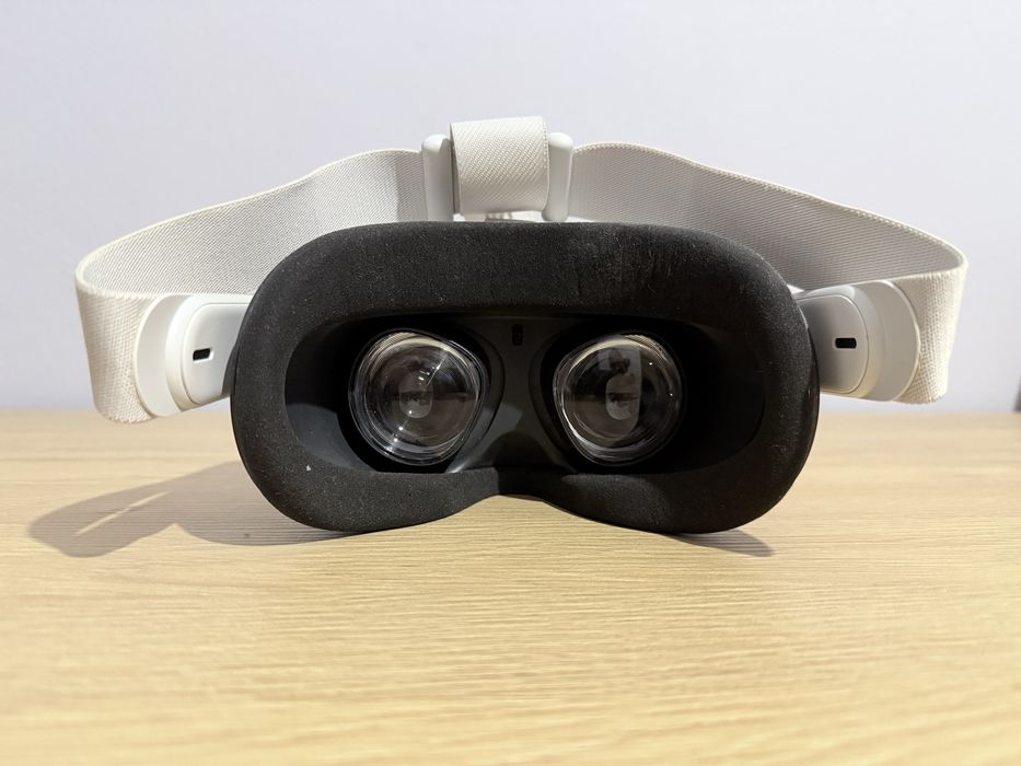 Meta Quest 2 – stan idealny, mało używane