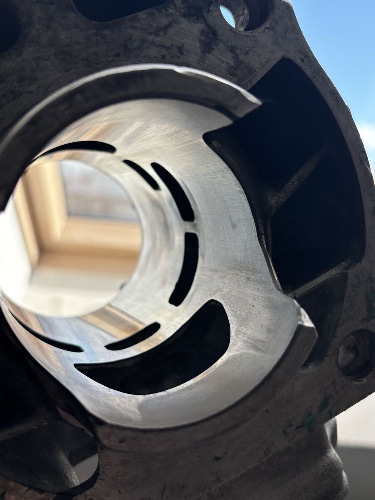 Cylinder+Tłok YAMAHA YZ250 R 99-15