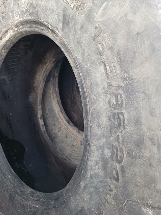 Opony 16.5/85-24 solideal ładowarka Jcb Manitou terex merlo cat