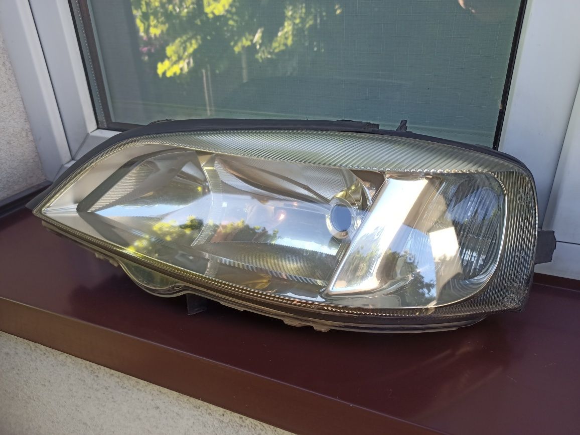 Opel Astra G lampa przednia lewa reflektor przód kierowcy