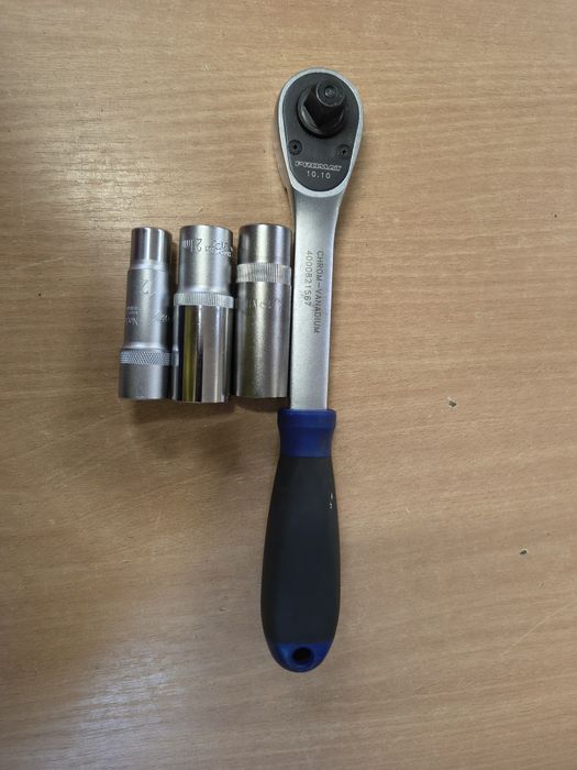 Grzechotka 1/2 cali PROMAT i nasadki długie 12 19 i 21 mm