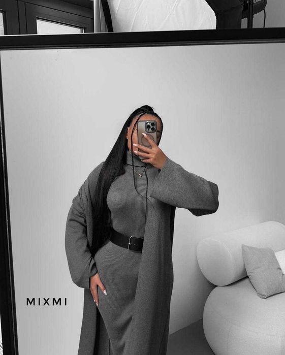 Плаття з теплої трикотажної тканини