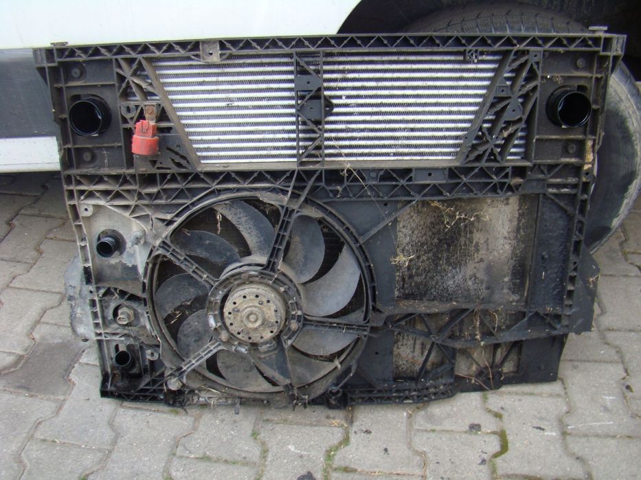 komplet chłodnic chłodnica wody cooler obudowa master movano 2.5 8200058463