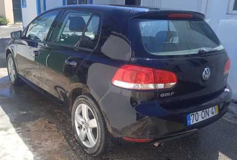 VW Golf 1.6 TDI 105 CV