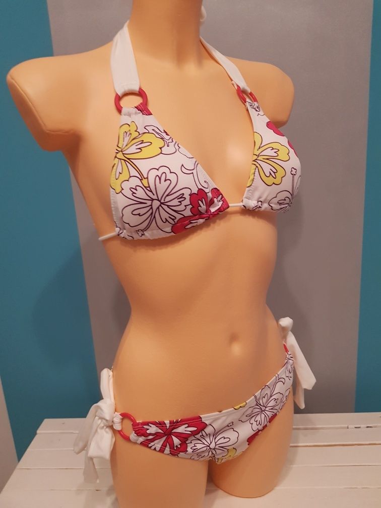 Bikini strój kąpielowy  r. 36 S kwiaty nowe