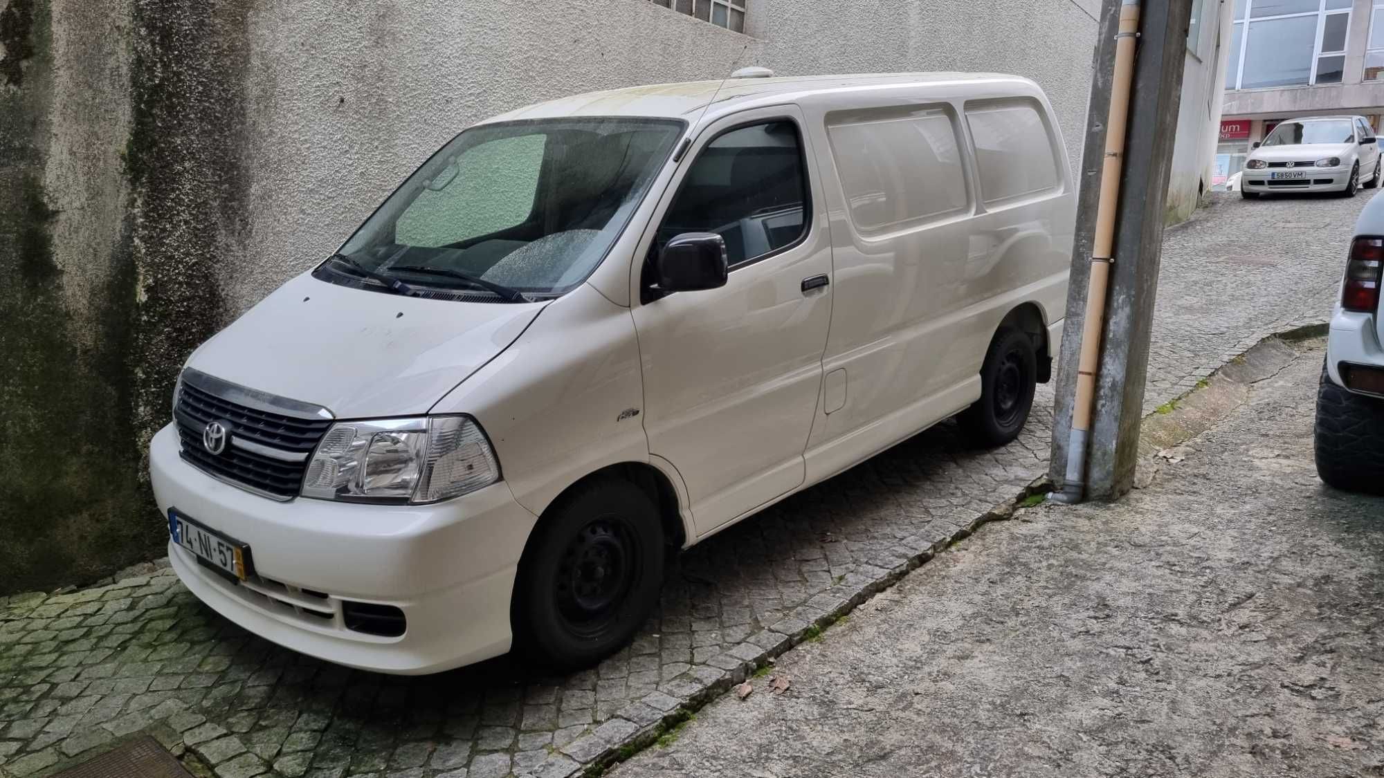 Toyota Hiace 117cv