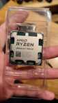 Процесор AMD Ryzen 7 7800X3D новий