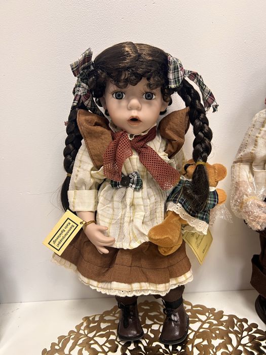 Lalka kolekcjonerska