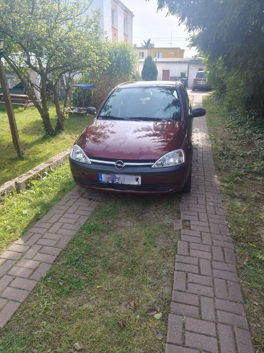 Opel Corsa C 1,2 gaz klimatyzacja.Ważne opłaty do 2026r.