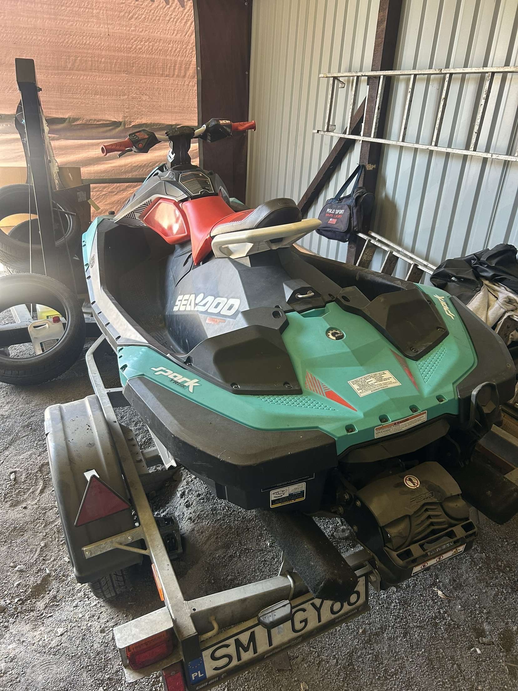 SEA DOO Spark 2up Trixx