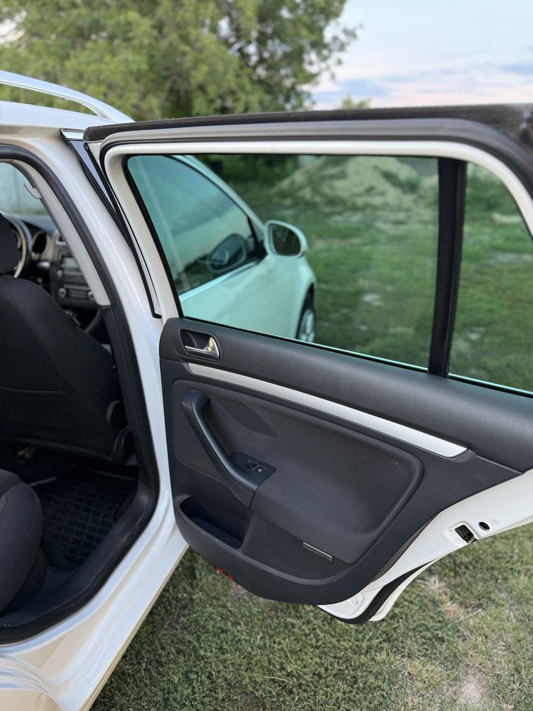 Volkswagen Golf 6 Фольксваген Гольф