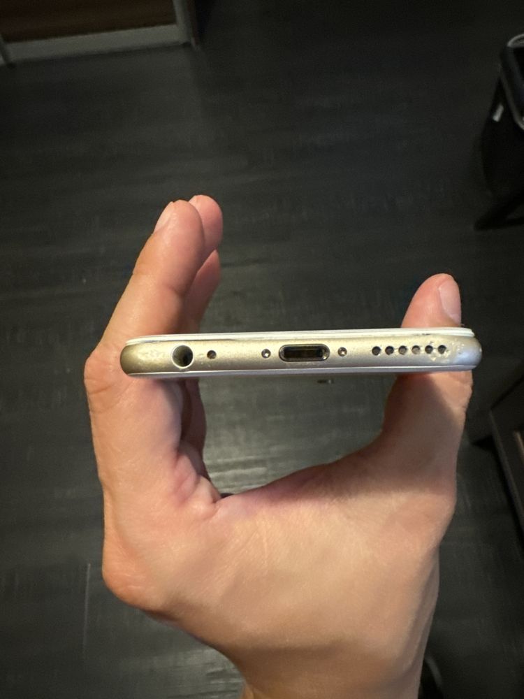 Iphone 6 - uszkodzony