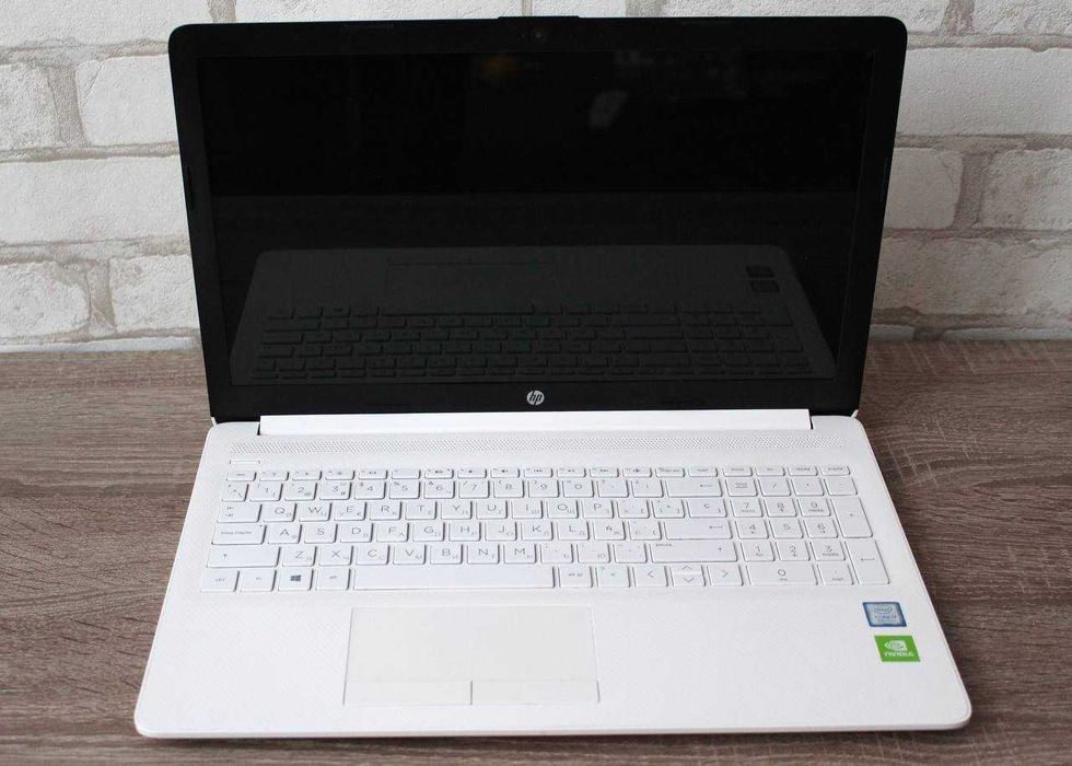 Ноутбук Laptop HP 15-da1064ns