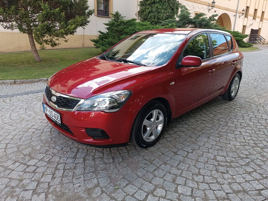 Kia Ceed Kia Ceed 1.4 ECO 5 Drzwi klima Super Stan