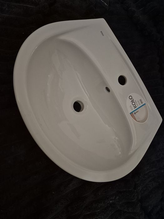 Умывальник Kolo Idol