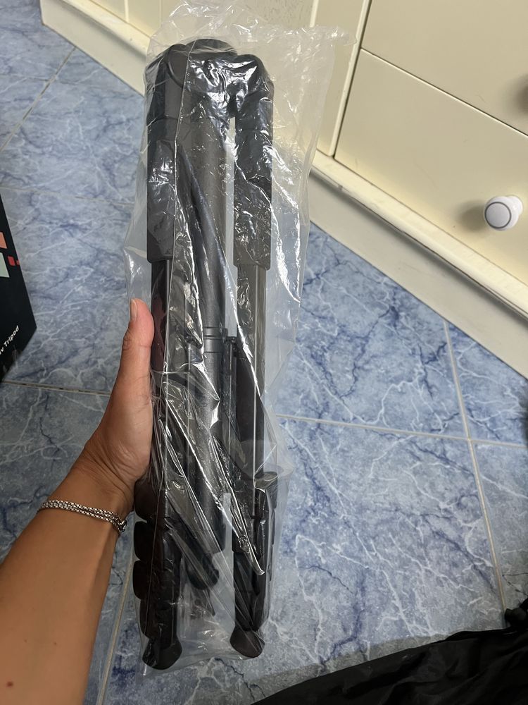 Tripé de camera e telefone