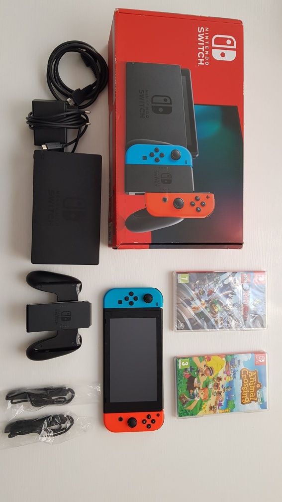 Konsola Nintendo Switch +2 gry+ pokrowiec