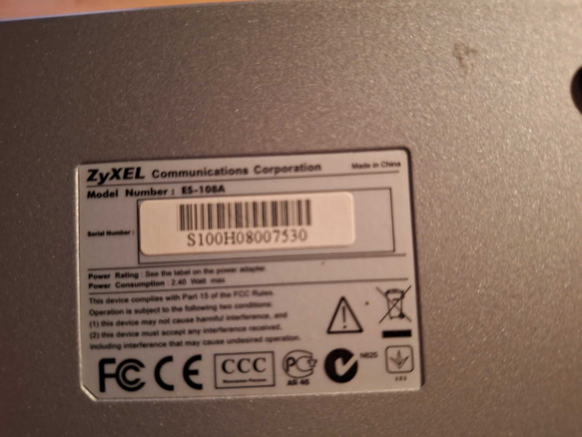 Sprzedam switch ZyXEL