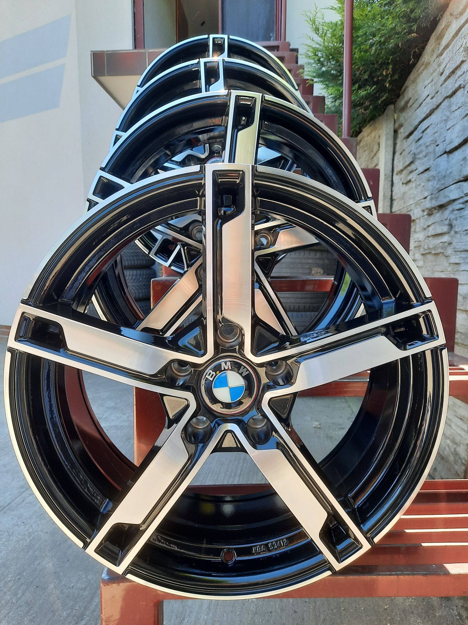 Alufelgi 18 BMW 5x120 3 5 X1 X3 F30 F25 F10 E90 E84 E83 E46 E91 MAM W4