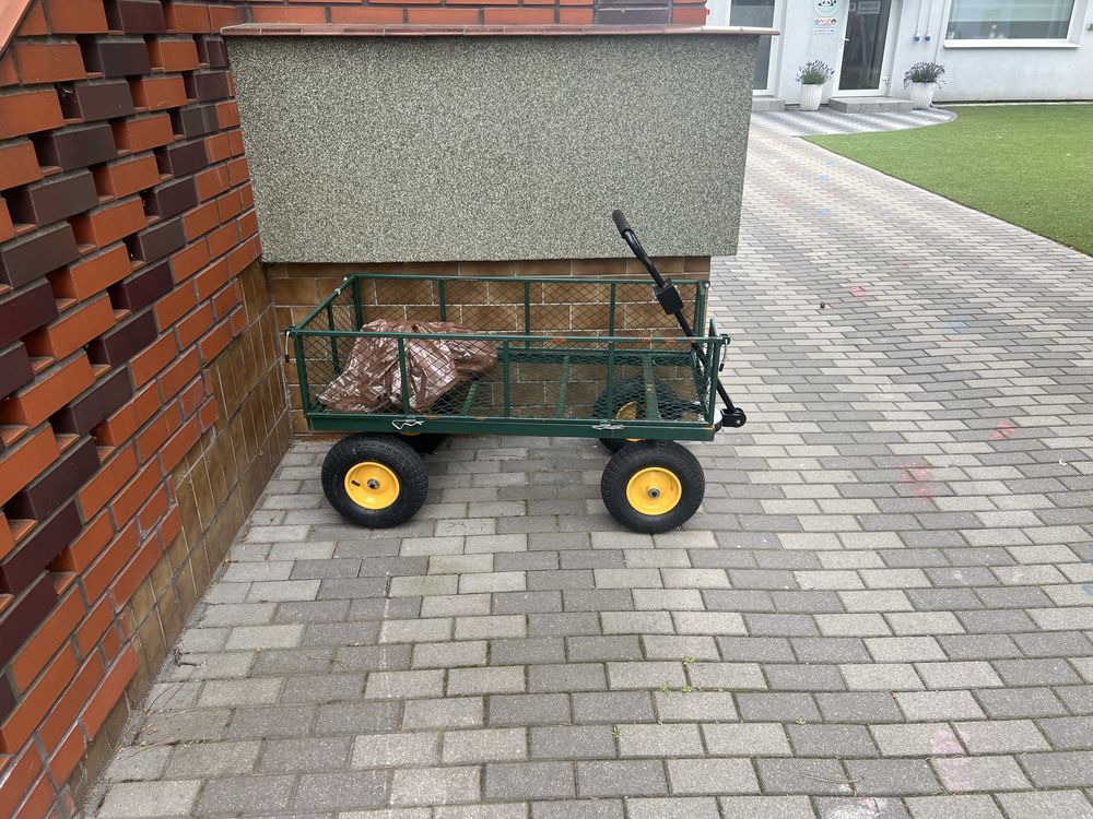 Wynajme garaz na magazyn - teren zamkniety.