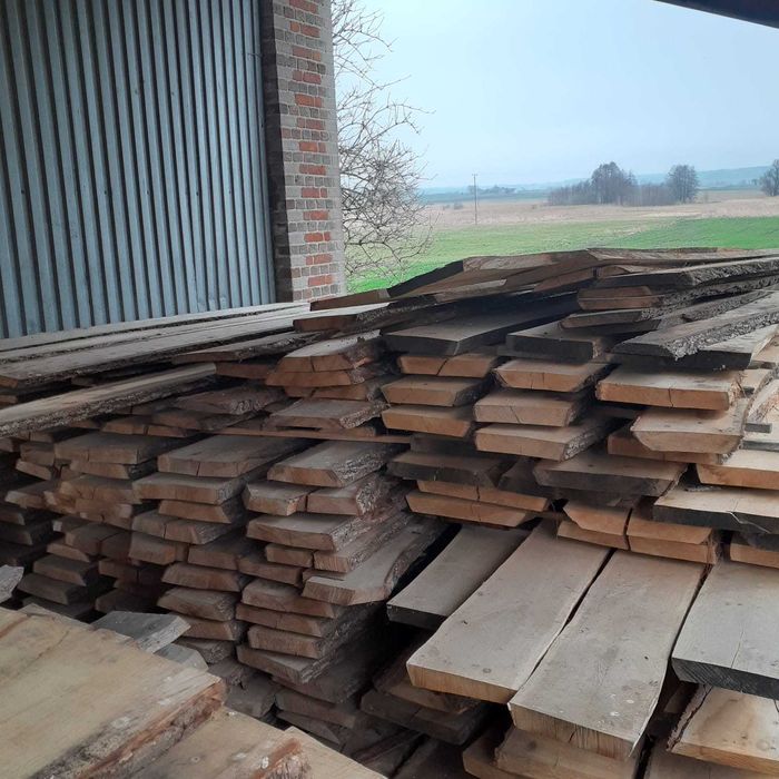 Deski dębowe sezonowane