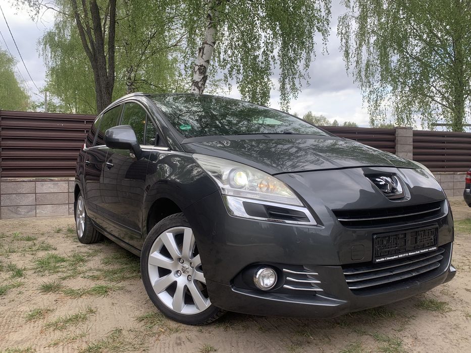 Фара ліва права bi-xenon Peugeot 3008 5008 .Біксенон Пежо Розборка