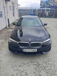 BMW 520i/G30 Офіційне авто