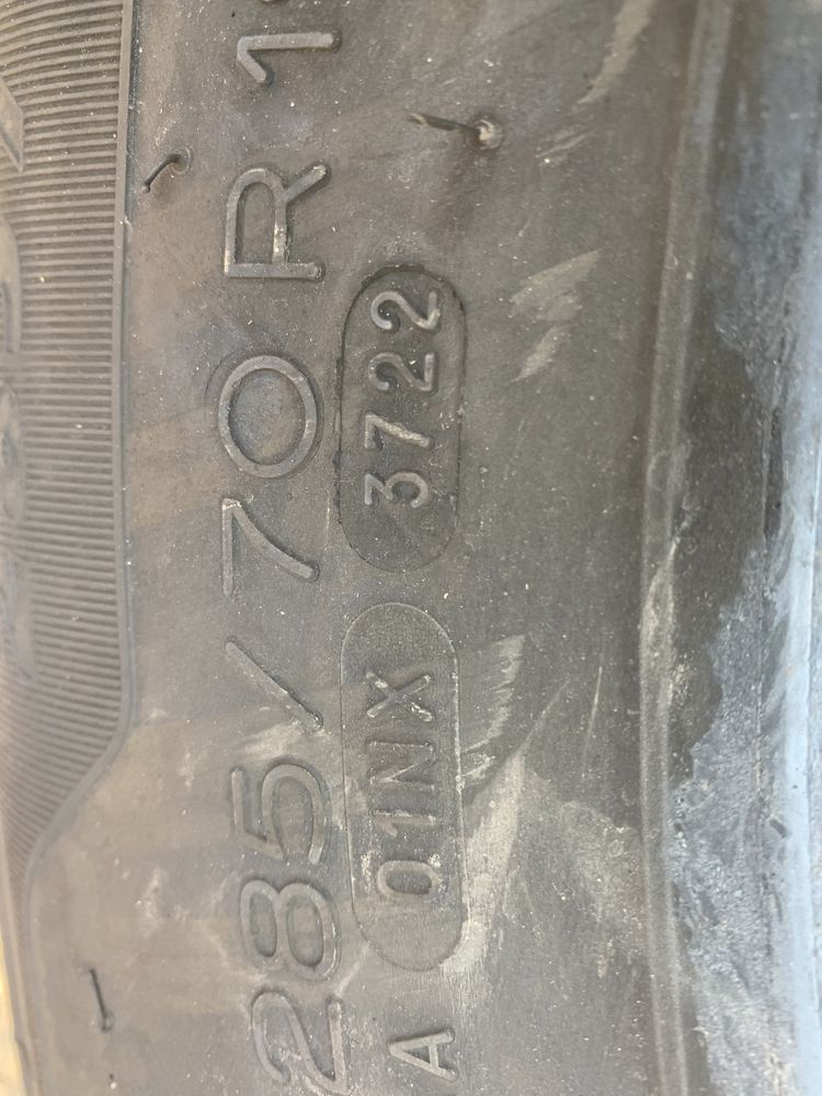 B60. 285/70/19,5 Michelin Xmulti Z