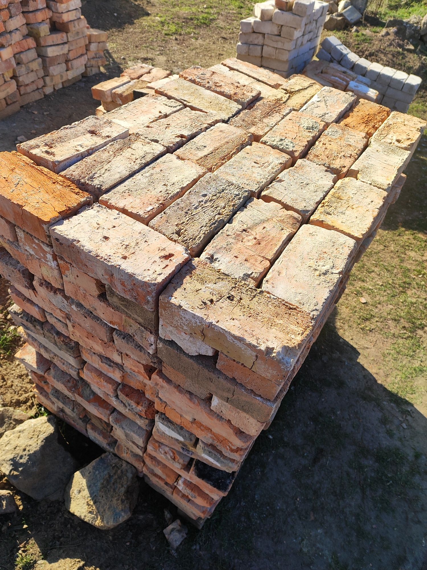 Продам кирпич б/у